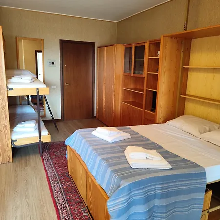 公寓 Panorama 莱萨